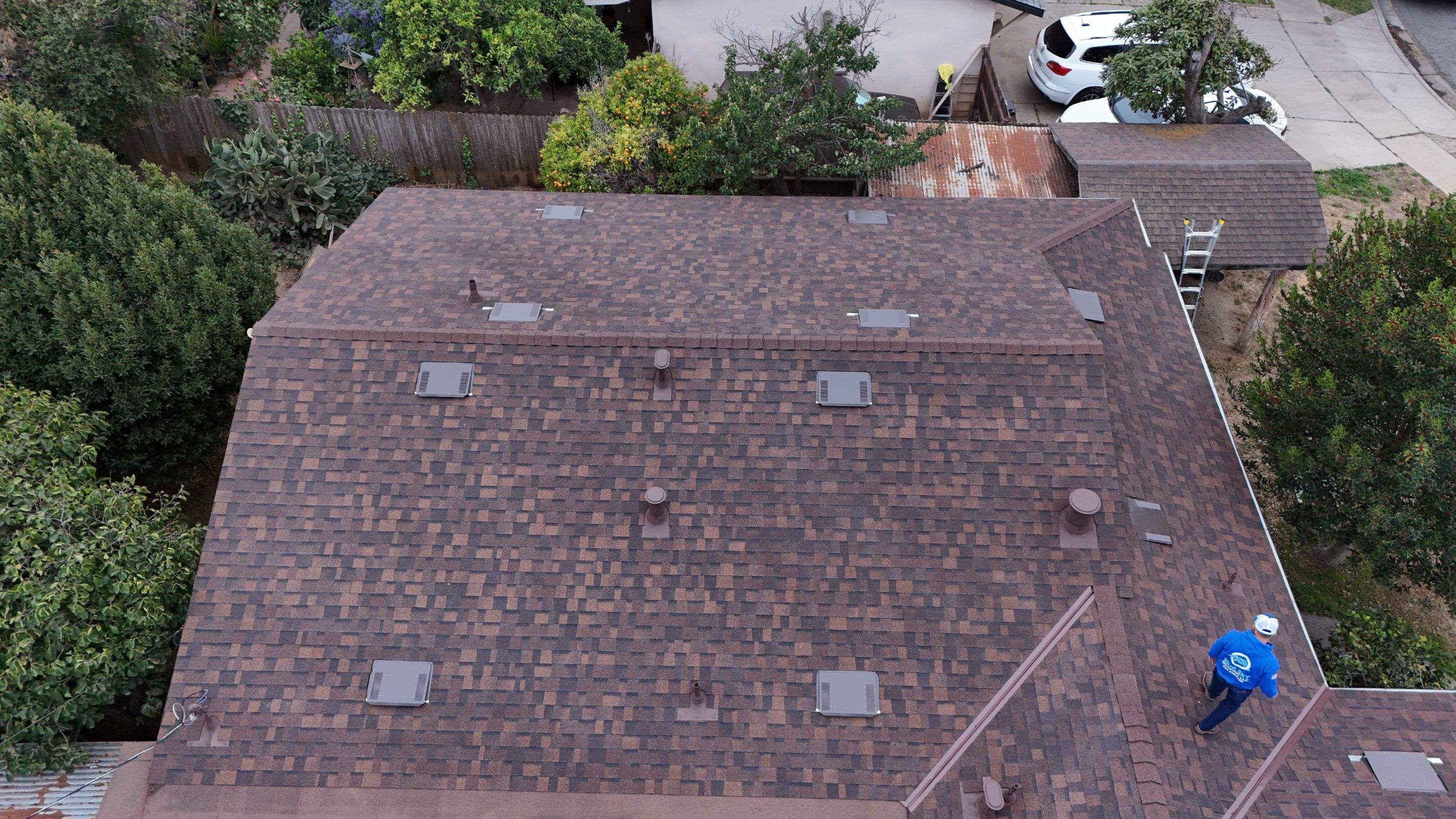 Full roofline panoramic Duration Max Shingles Salinas installation complete